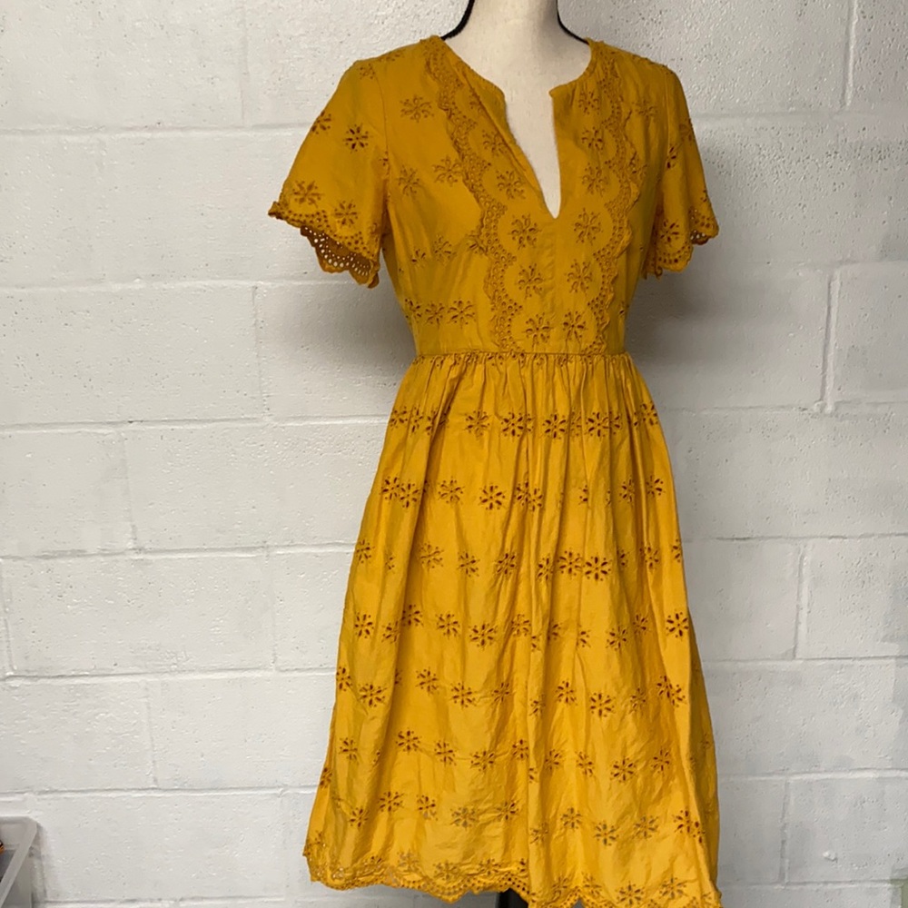 Madewell 6 Scalloped Eyelet Dress Mustard Yellow